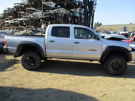 2005 TOYOTA TACOMA SILVER DOUBLE CAB 4.0L MT 4WD Z15144